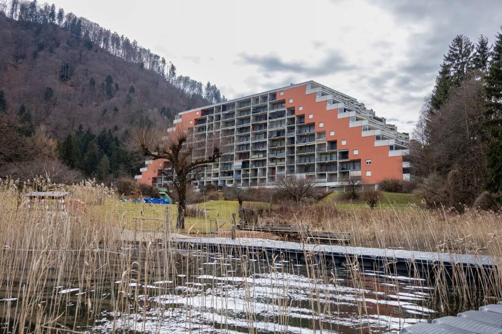 Apartment Am Ossiachersee Mit Eigenem Seezugang Landskron Eksteriør bilde