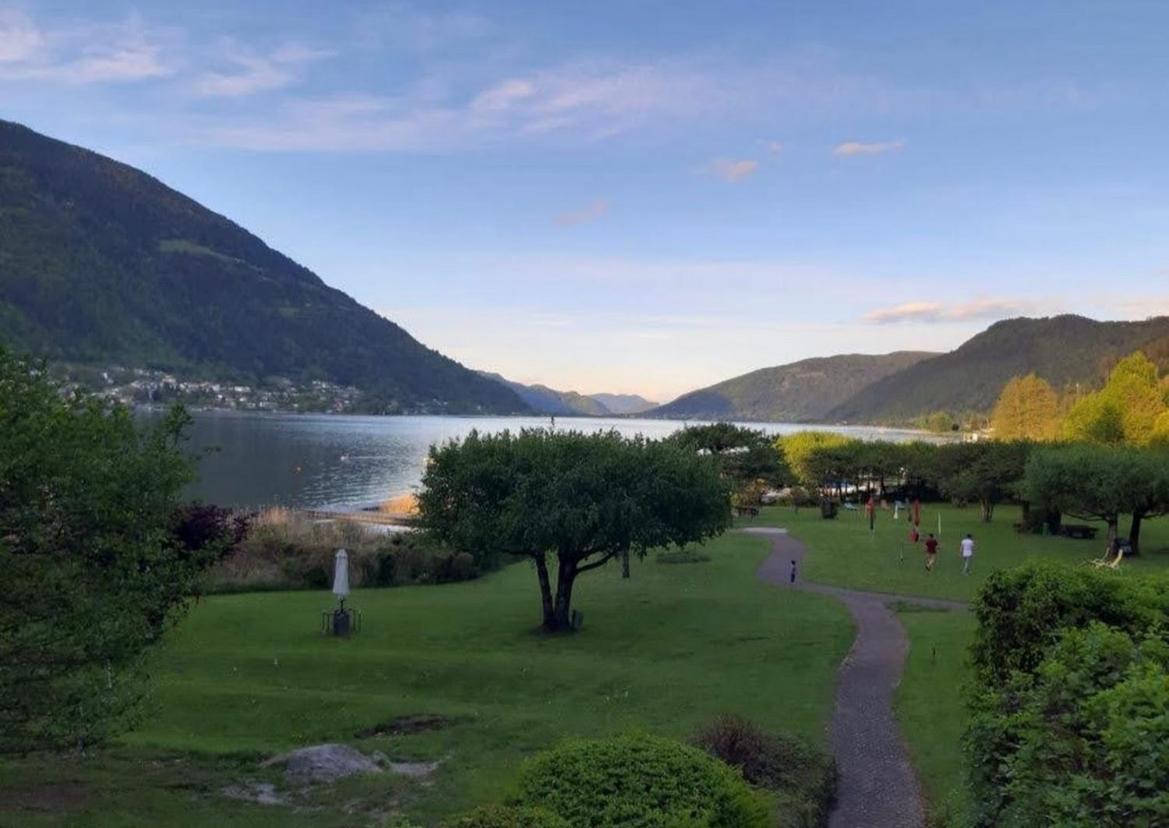Apartment Am Ossiachersee Mit Eigenem Seezugang Landskron Eksteriør bilde